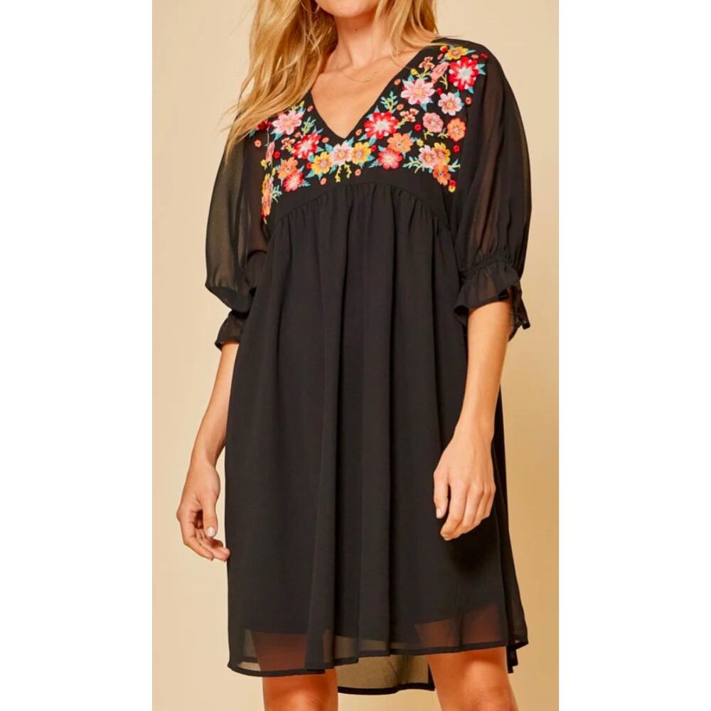 Savannah Jane embroidered floral baby doll dress sz Small $60